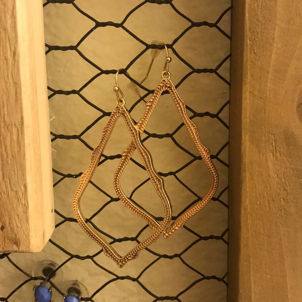 Kendra Scott earrings